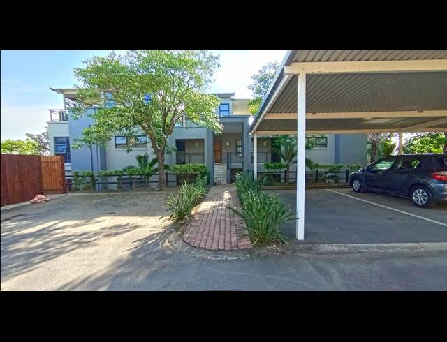2 BEDROOM APARTMENT FOR SALE IN PALM LAKES ESTATE